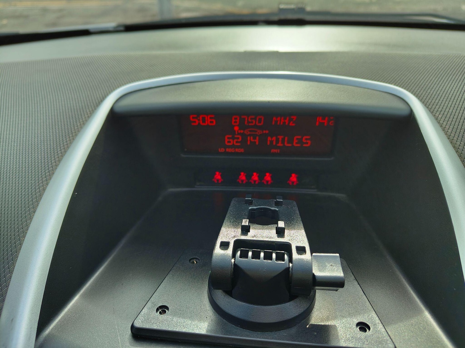 Used Peugeot 207 2011 for sale - 76424844: Photo 68