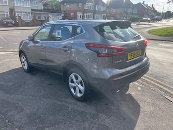 Used Nissan Qashqai 2018 for sale - 78184172: Photo
