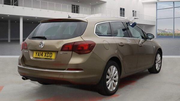 Used Vauxhall Astra 2014 for sale - 76360993: Photo 8