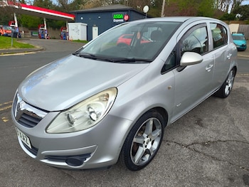 Used Vauxhall Corsa 2009 for sale - 77993851: Photo
