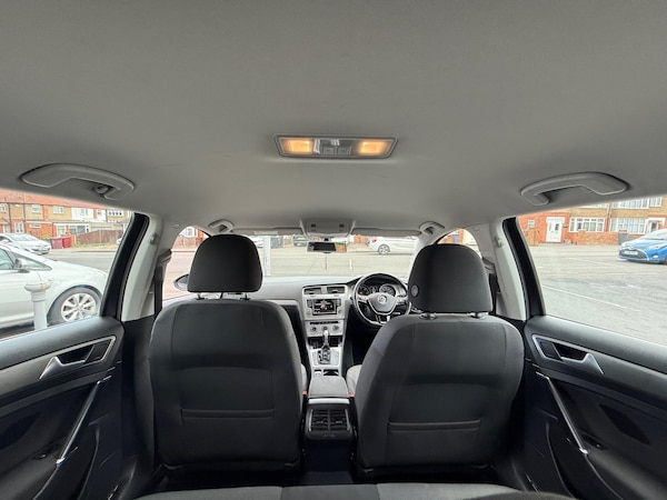 Used Volkswagen Golf 2015 for sale - 75588813: Photo 27