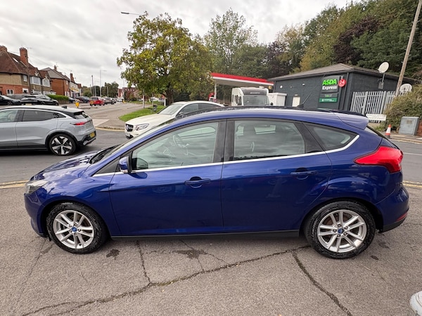 Used Ford Focus 2015 for sale - 76137935: Photo 13