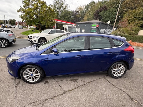 Used Ford Focus 2015 for sale - 76137935: Photo 14