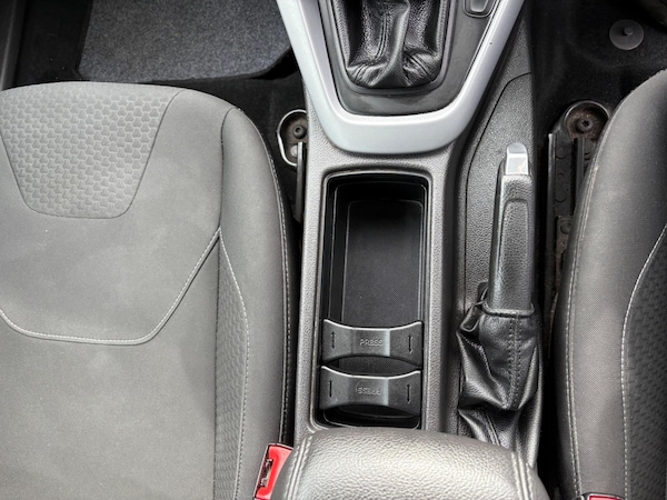 Used Ford Focus 2015 for sale - 76137935: Photo 26