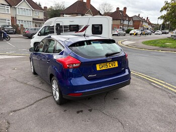 Used Ford Focus 2015 for sale - 76137935: Photo 4