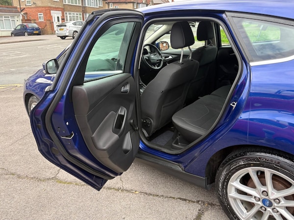 Used Ford Focus 2015 for sale - 76137935: Photo 50