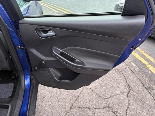 Used Ford Focus 2015 for sale - 76137935: Photo 55