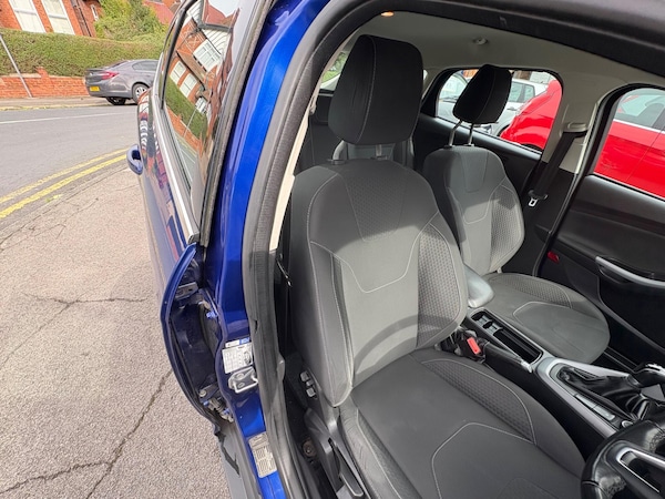 Used Ford Focus 2015 for sale - 76137935: Photo 72