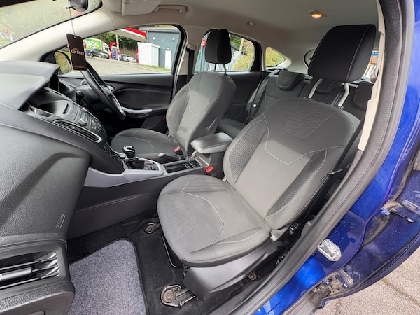 Used Ford Focus 2015 for sale - 76137935: Photo 76