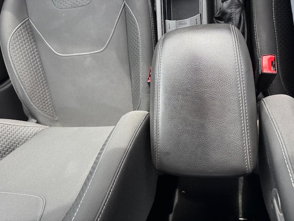 Used Ford Focus 2015 for sale - 76137935: Photo 89