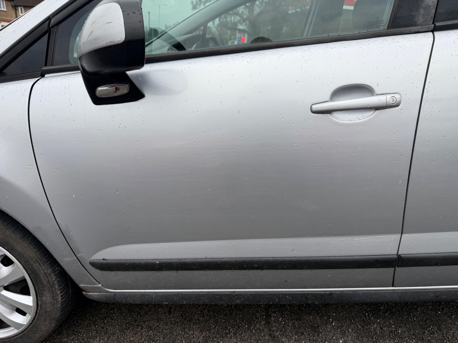 Used Peugeot 3008 2010 for sale - 77626077: Photo 4