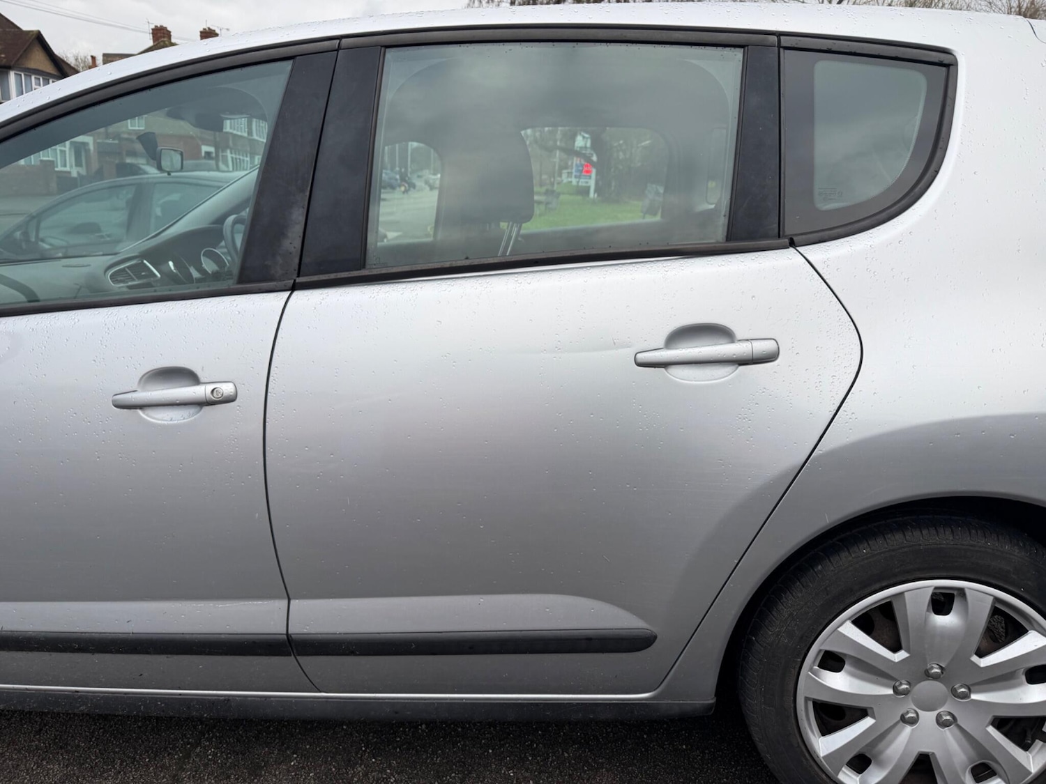 Used Peugeot 3008 2010 for sale - 77626077: Photo 7