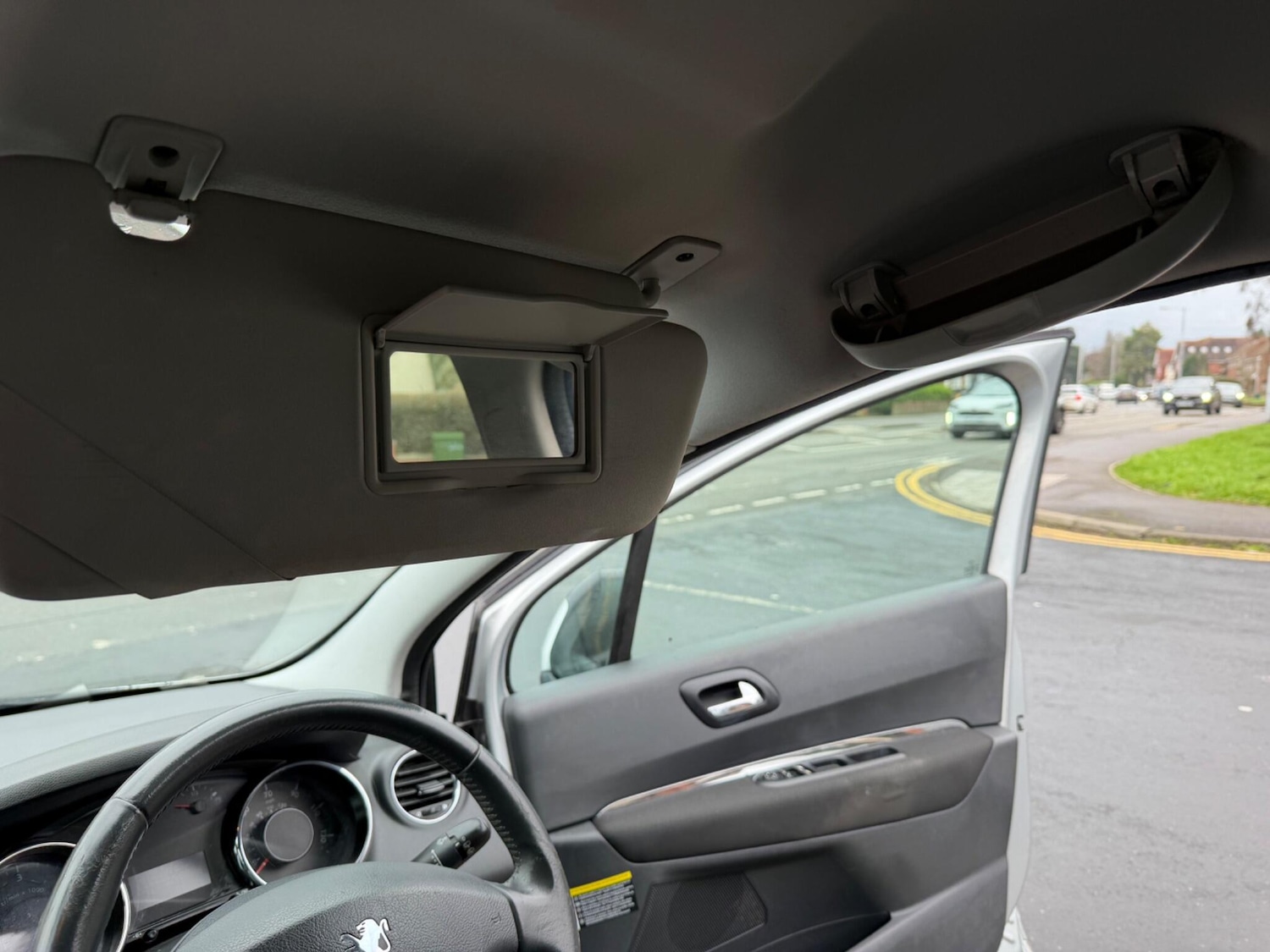 Used Peugeot 3008 2010 for sale - 77626077: Photo 89