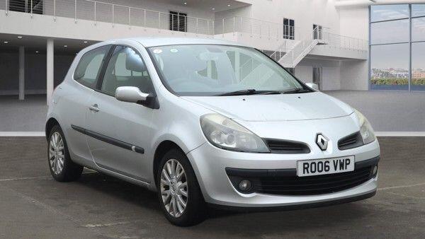Used Renault Clio 2006 for sale - 77343870: Photo 2