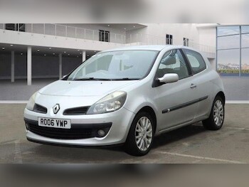 Used Renault Clio 2006 for sale - 77343870: Photo