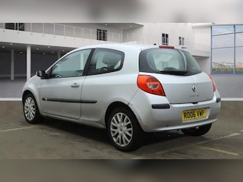 Used Renault Clio 2006 for sale - 77343870: Photo