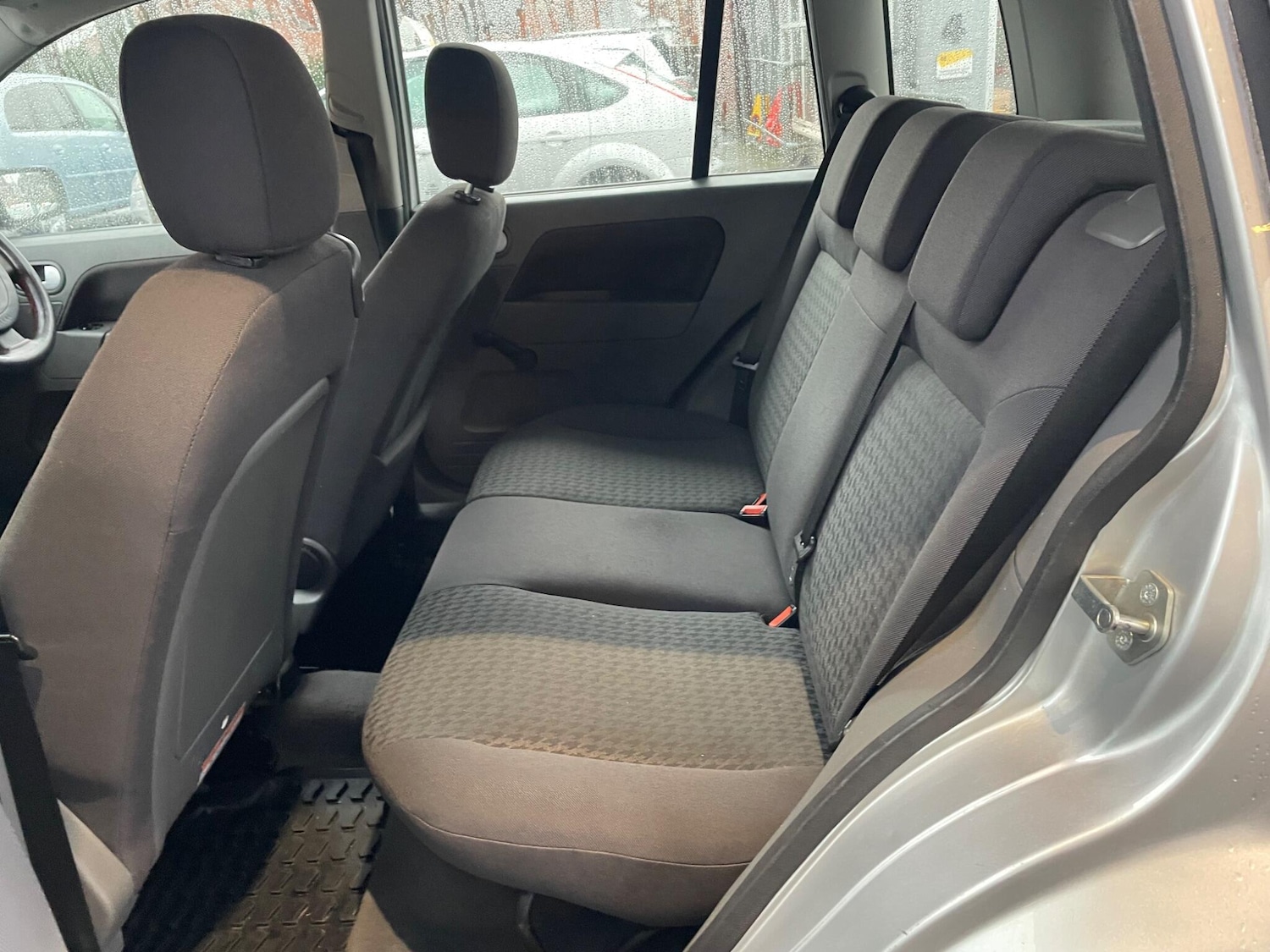 Used Ford Fusion 2003 for sale - 77345334: Photo 26