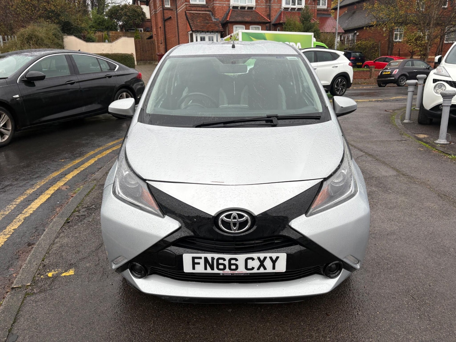 Used Toyota AYGO 2016 for sale - 76657088: Photo 2