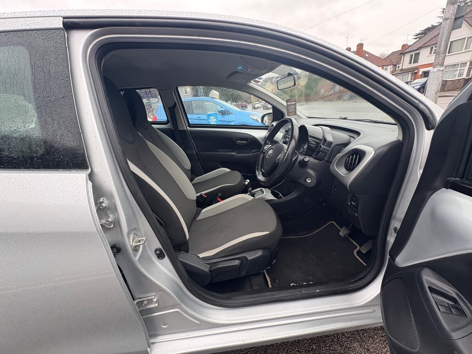 Used Toyota AYGO 2016 for sale - 76657088: Photo 25