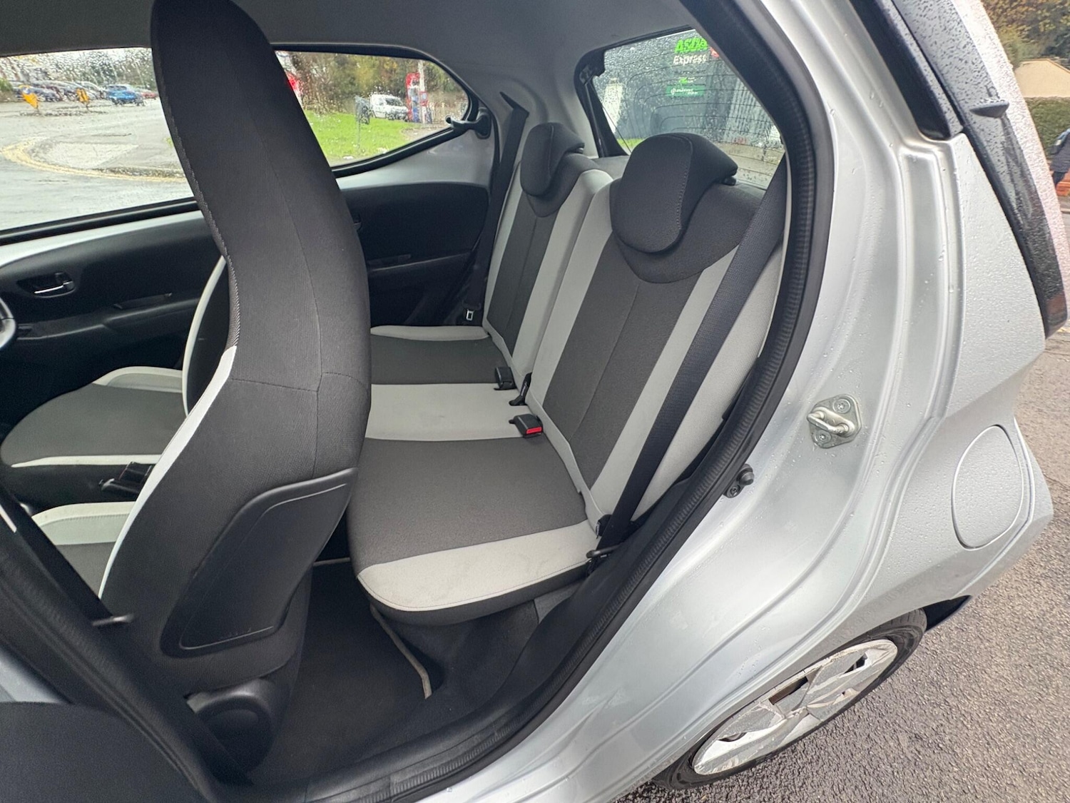 Used Toyota AYGO 2016 for sale - 76657088: Photo 28