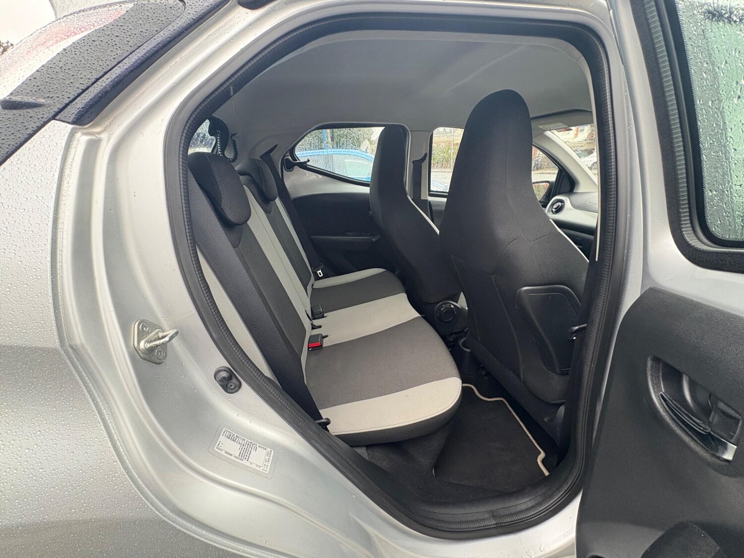 Used Toyota AYGO 2016 for sale - 76657088: Photo 31