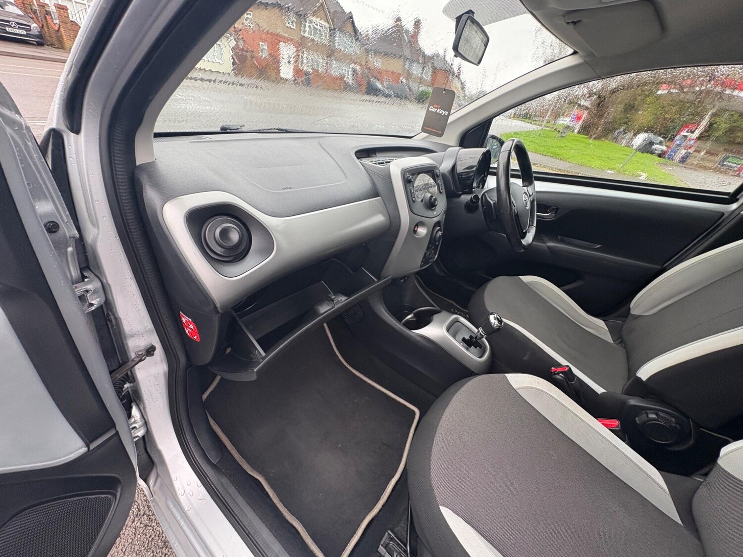 Used Toyota AYGO 2016 for sale - 76657088: Photo 78