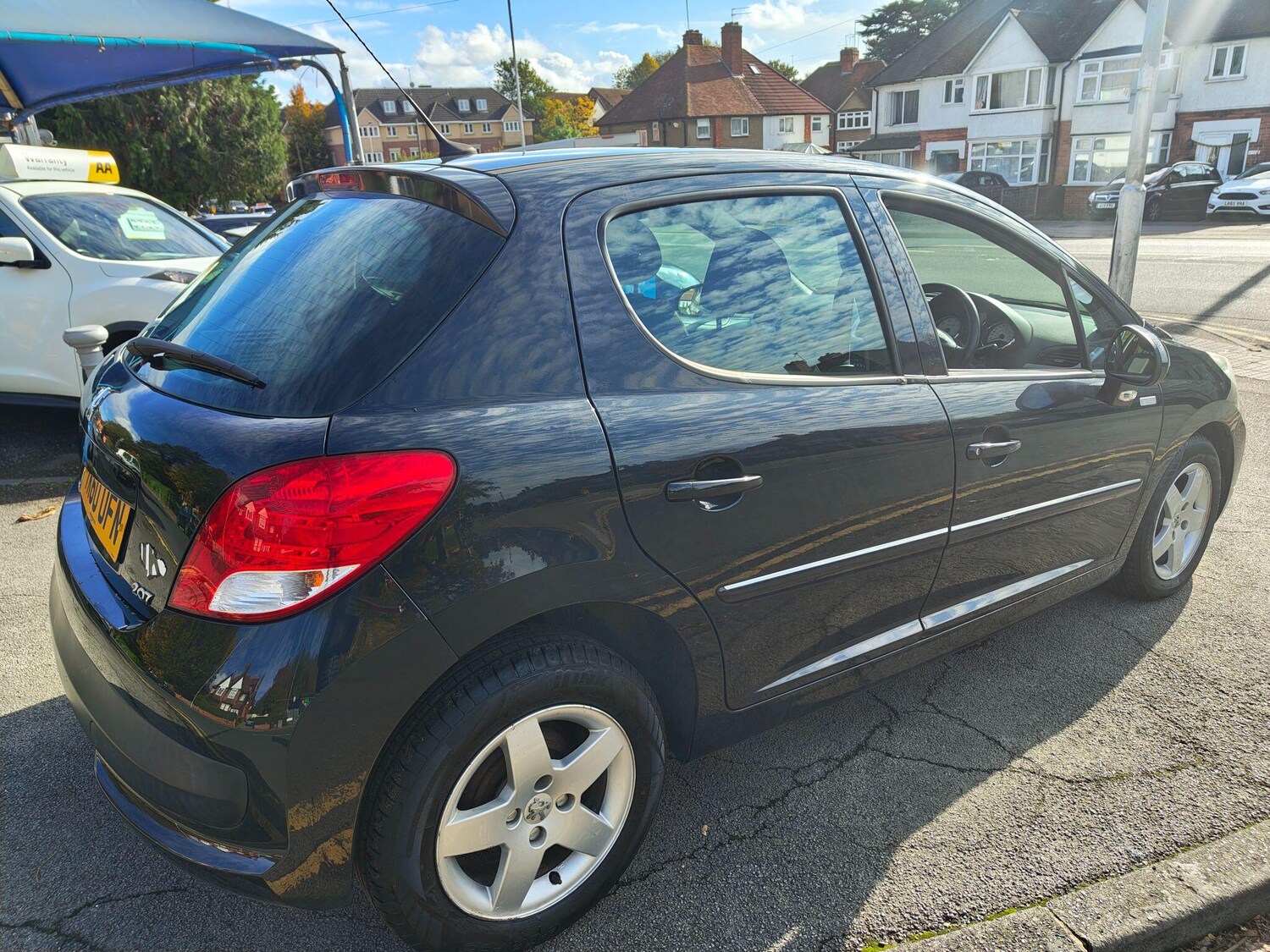 Used Peugeot 207 2010 for sale - 76325897: Photo 16