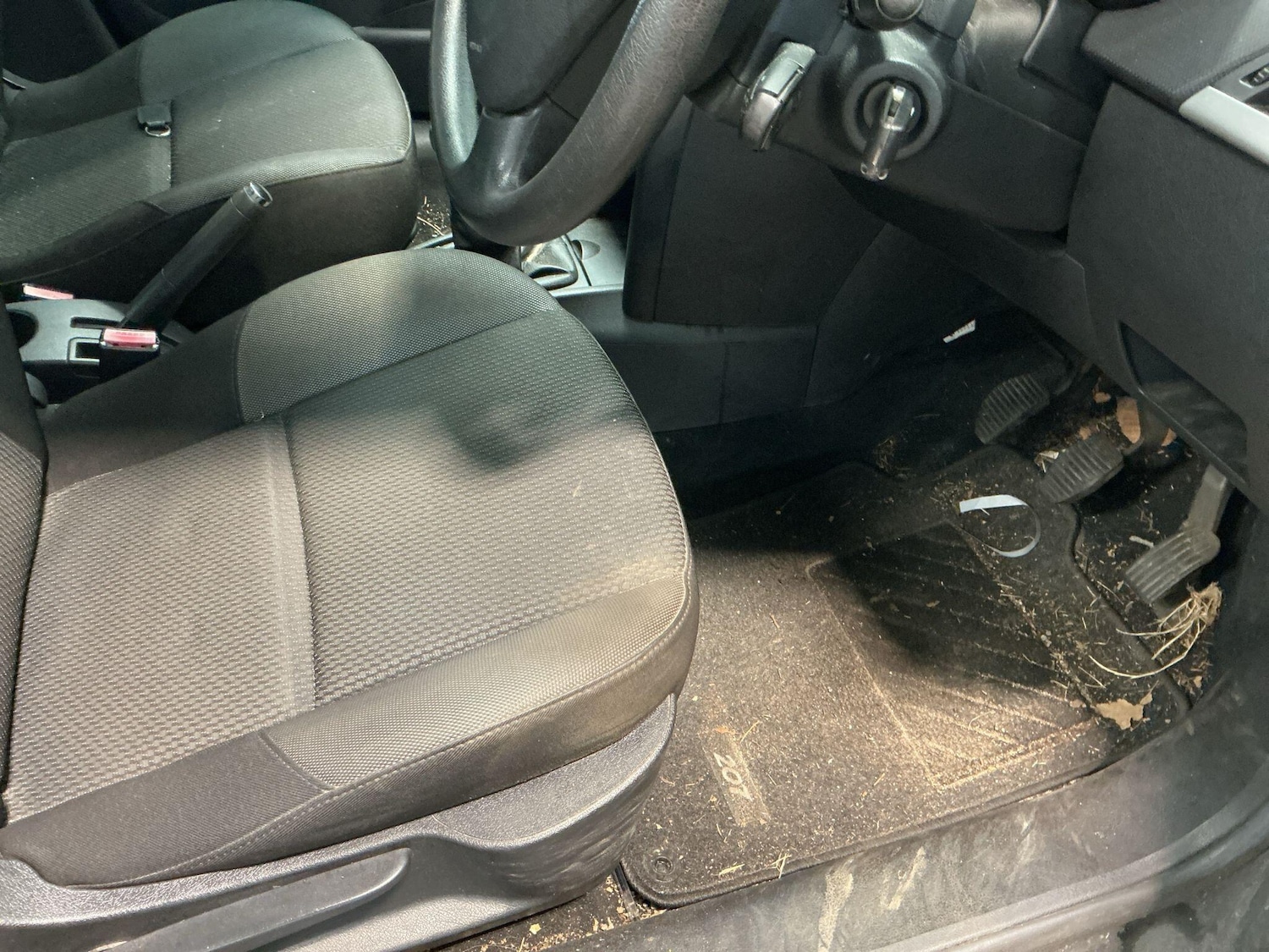 Used Peugeot 207 2010 for sale - 76325897: Photo 21