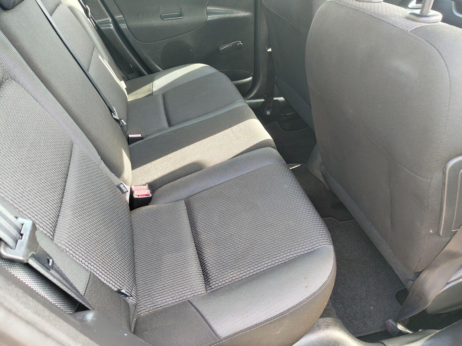 Used Peugeot 207 2010 for sale - 76325897: Photo 22