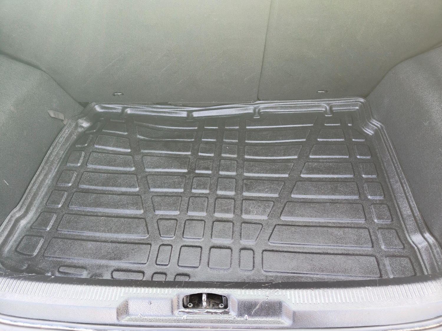 Used Peugeot 207 2010 for sale - 76325897: Photo 44