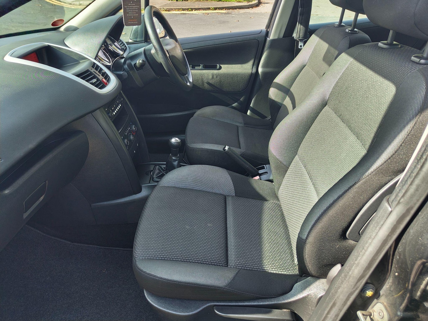 Used Peugeot 207 2010 for sale - 76325897: Photo 46