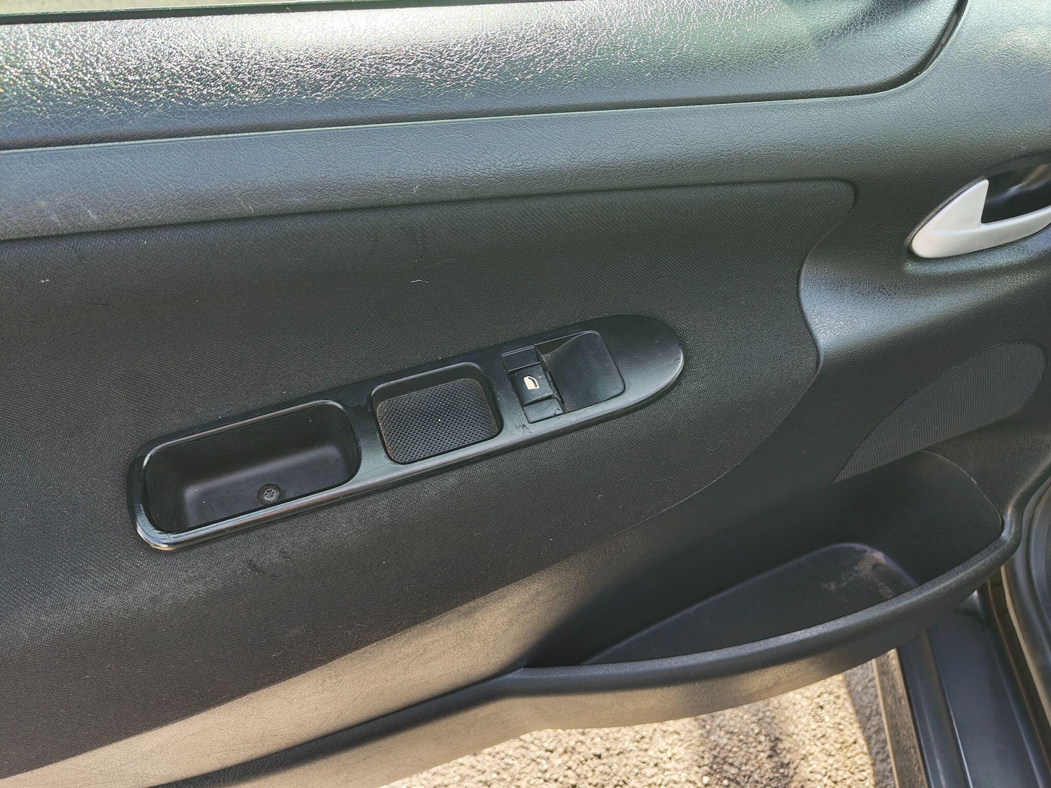 Used Peugeot 207 2010 for sale - 76325897: Photo 56