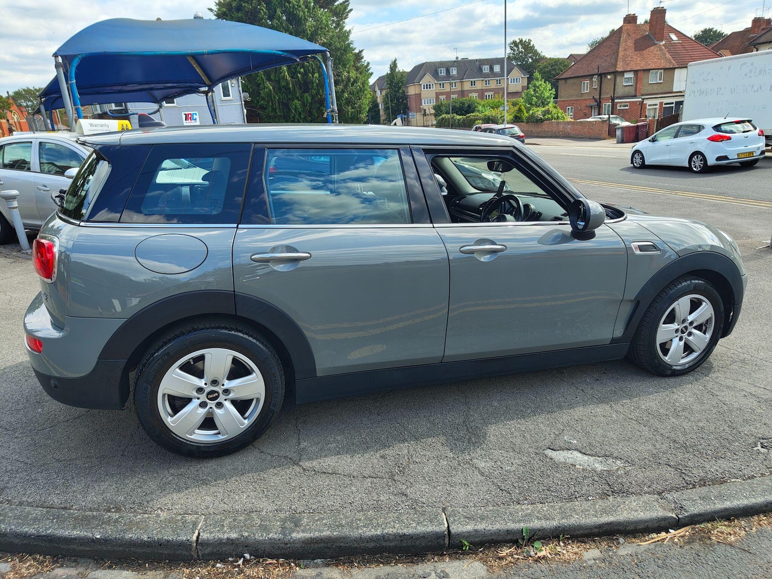 Vehicle 14