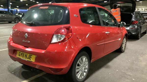 Used Renault Clio 2011 for sale - 77315507: Photo 8