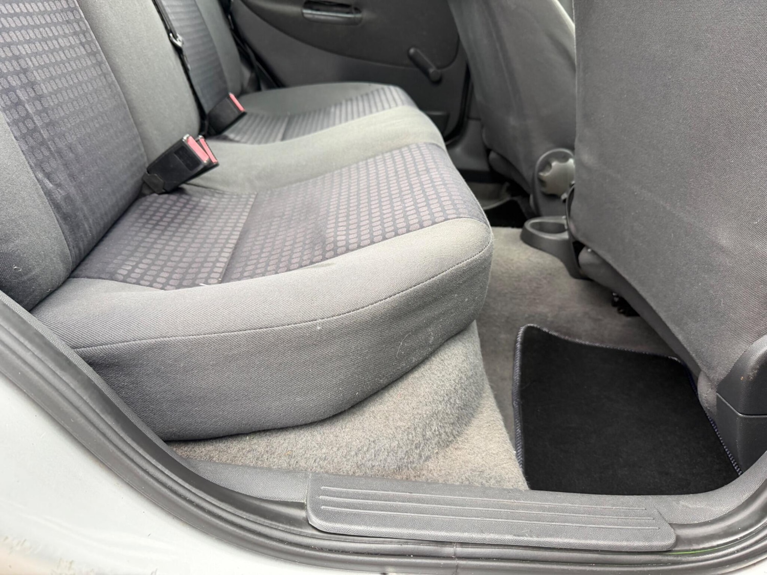 Used Vauxhall Corsa 2002 for sale - 77396555: Photo 26