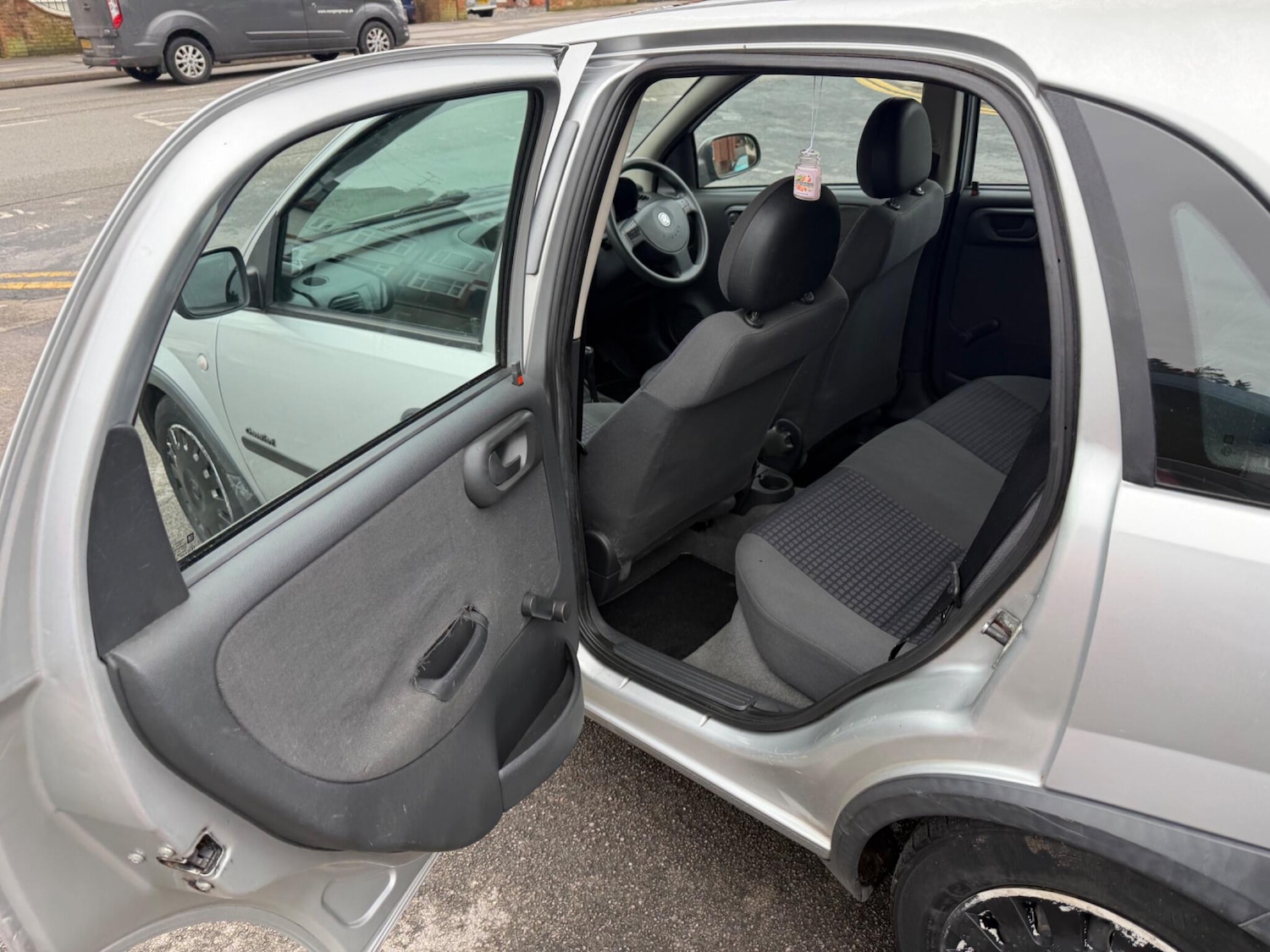 Used Vauxhall Corsa 2002 for sale - 77396555: Photo 38