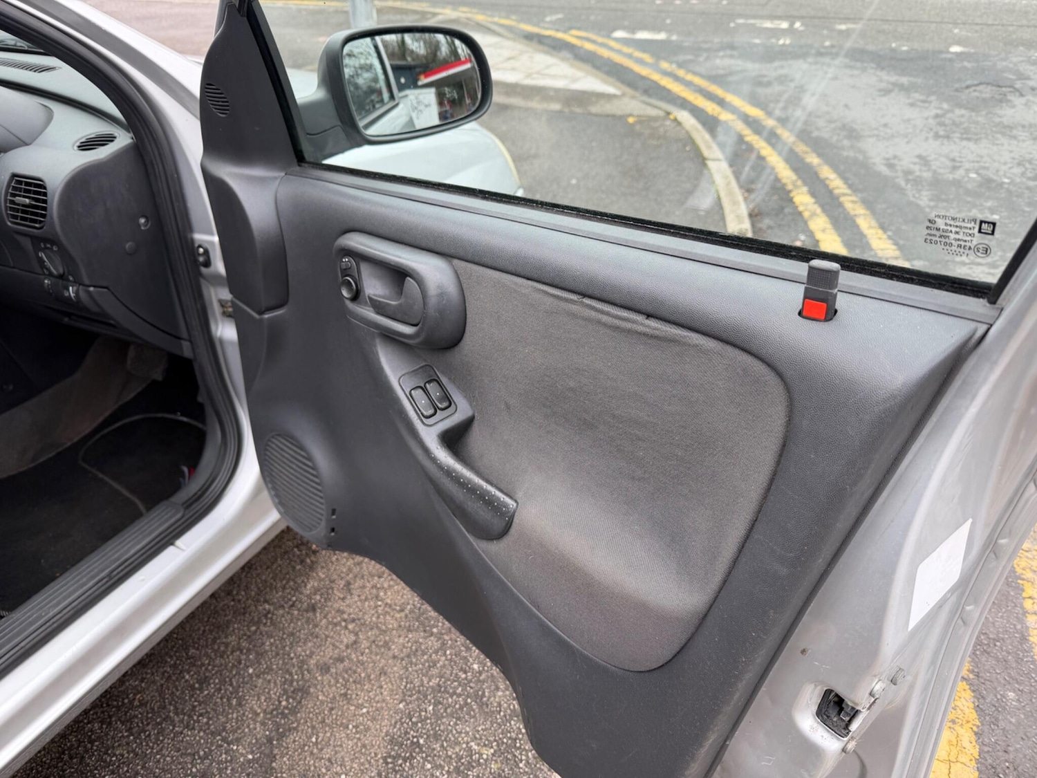 Used Vauxhall Corsa 2002 for sale - 77396555: Photo 43