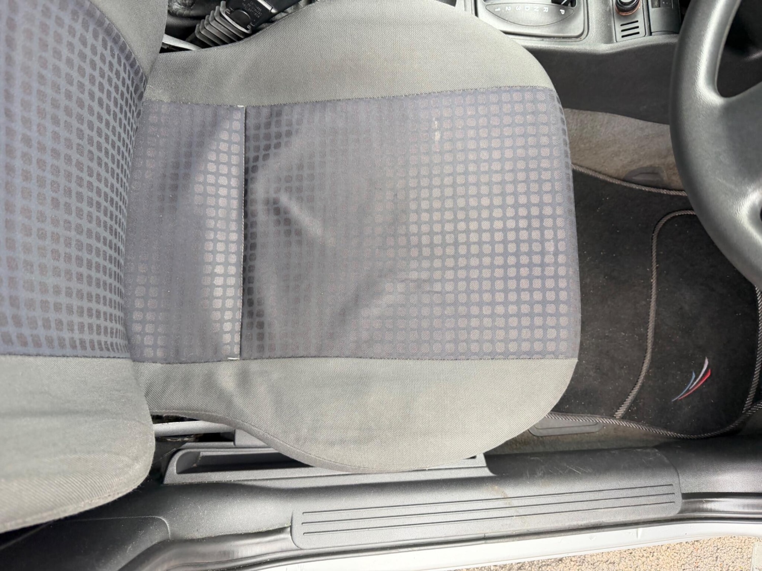 Used Vauxhall Corsa 2002 for sale - 77396555: Photo 68