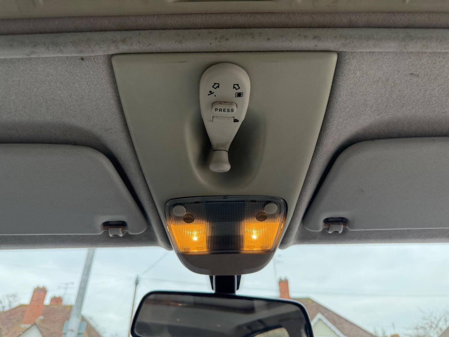 Used Vauxhall Corsa 2002 for sale - 77396555: Photo 95