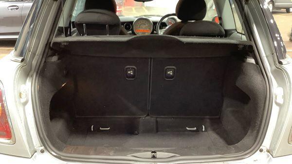 Used MINI Hatch 2010 for sale - 77291536: Photo 15