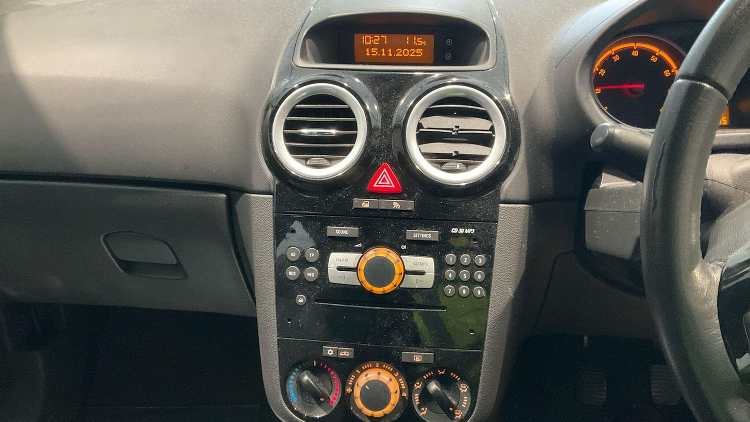 Used Vauxhall Corsa 2008 for sale - 76620222: Photo 15