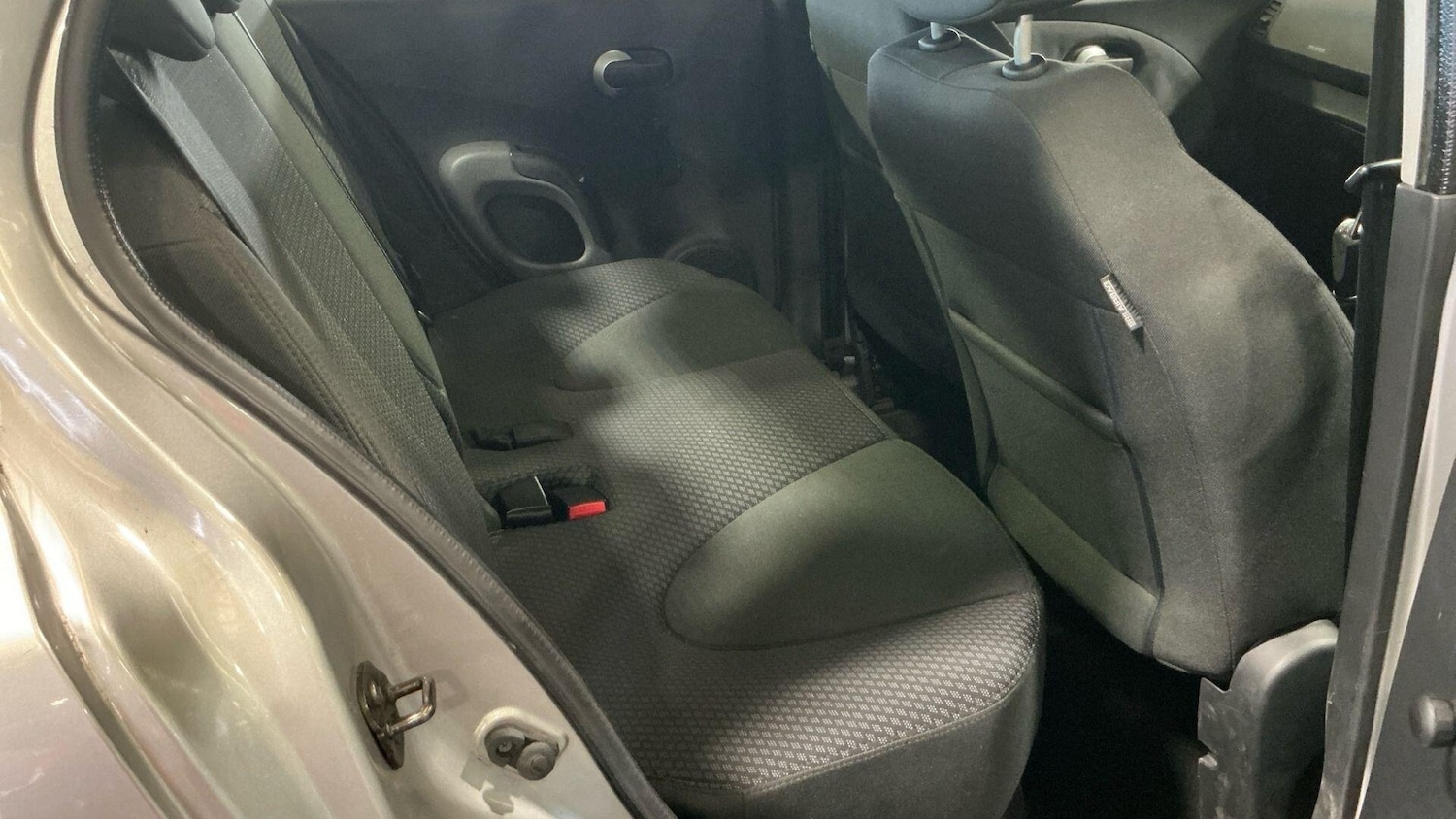 Used Nissan Micra 2005 for sale - 76887335: Photo 12