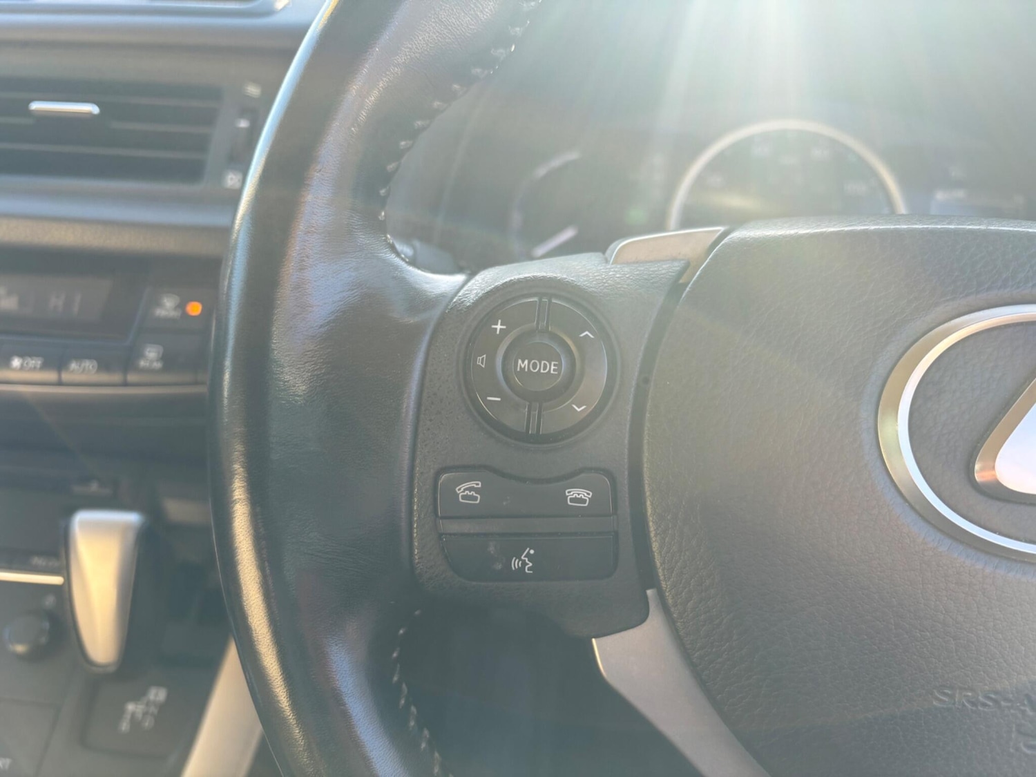 Used Lexus CT 2014 for sale - 77091678: Photo 40