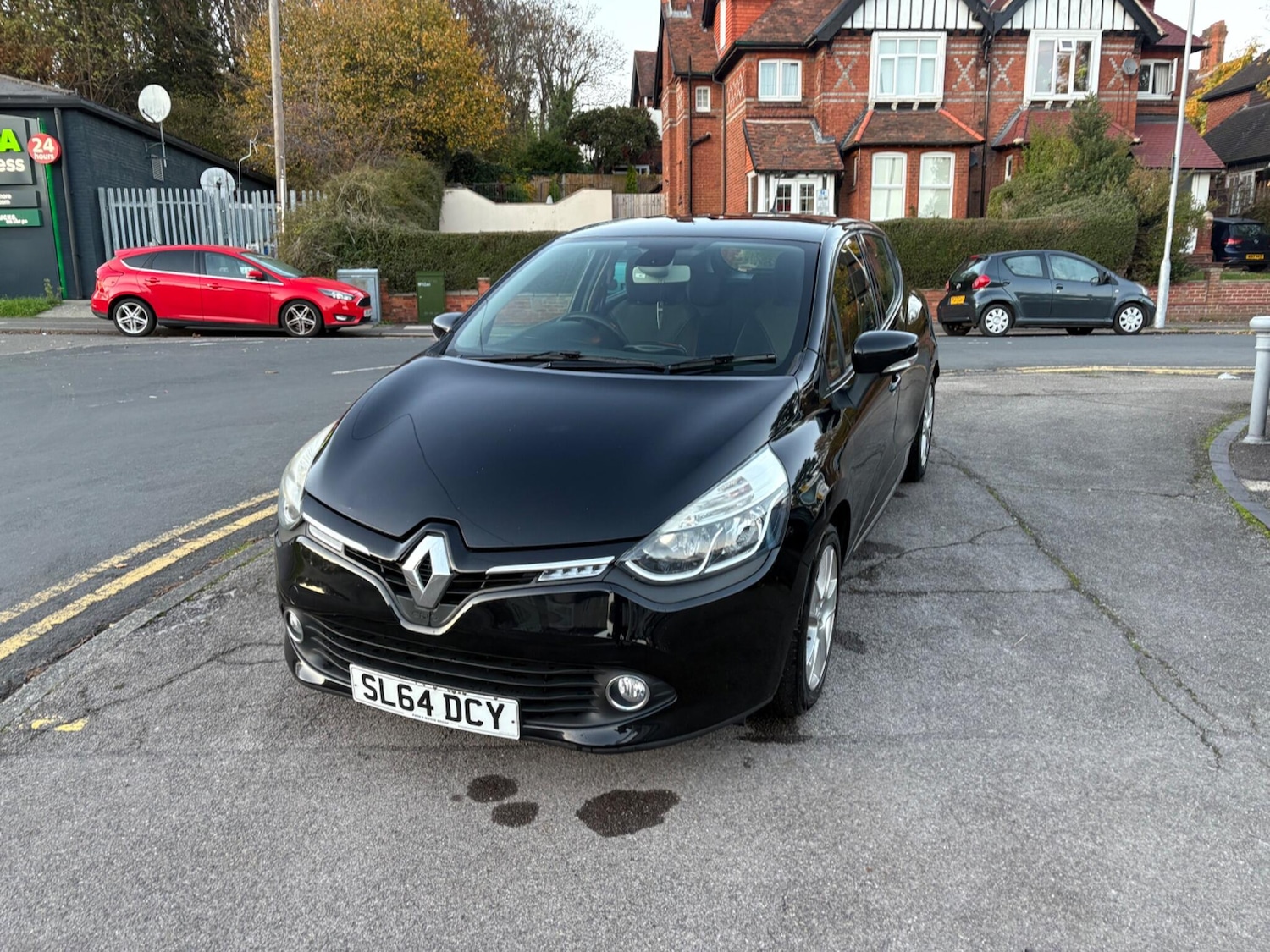 Used Renault Clio 2014 for sale - 76512072: Photo 2