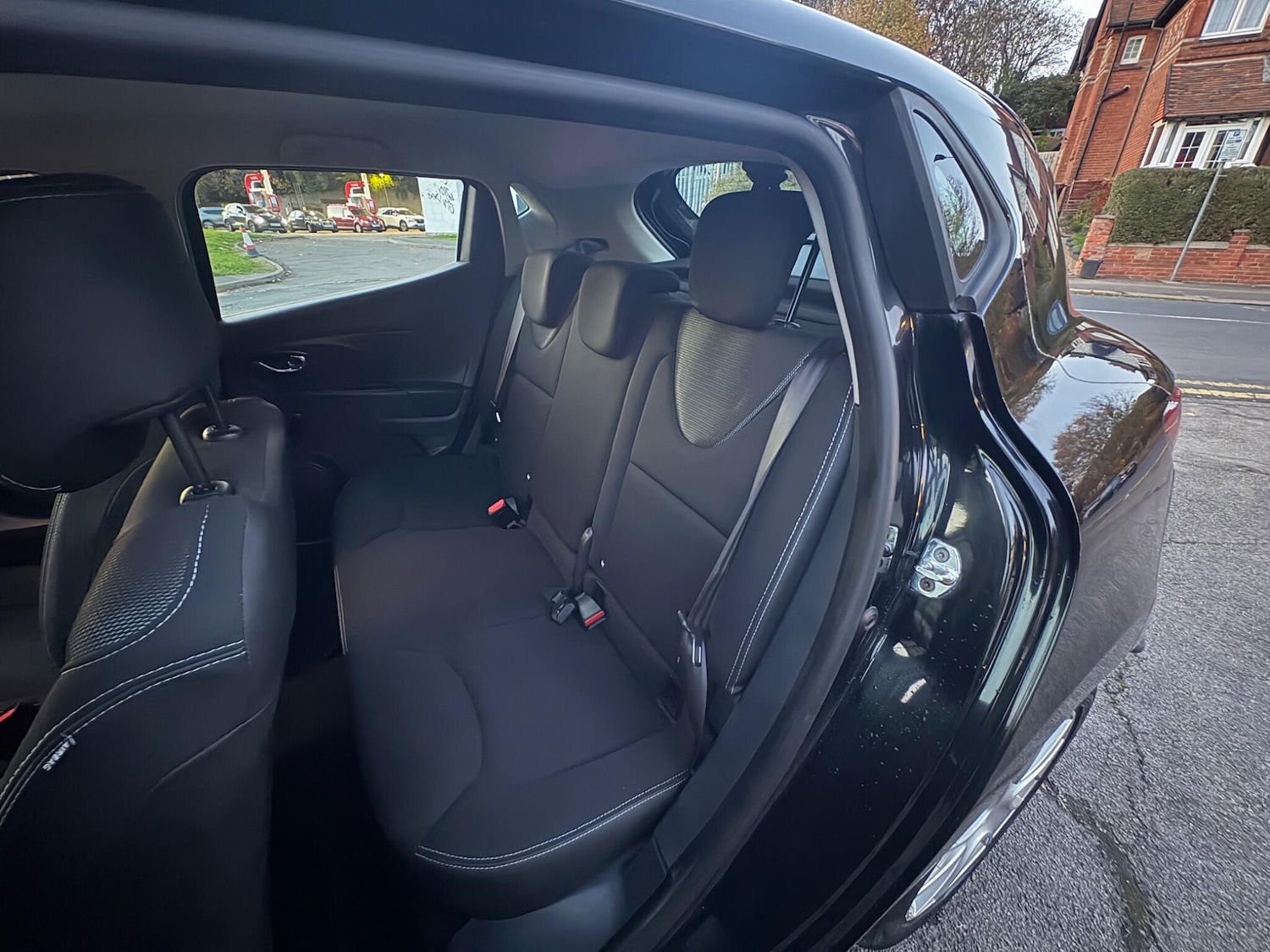 Used Renault Clio 2014 for sale - 76512072: Photo 22