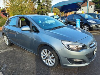 2012 (62) - 1.6i 16V Active 5dr