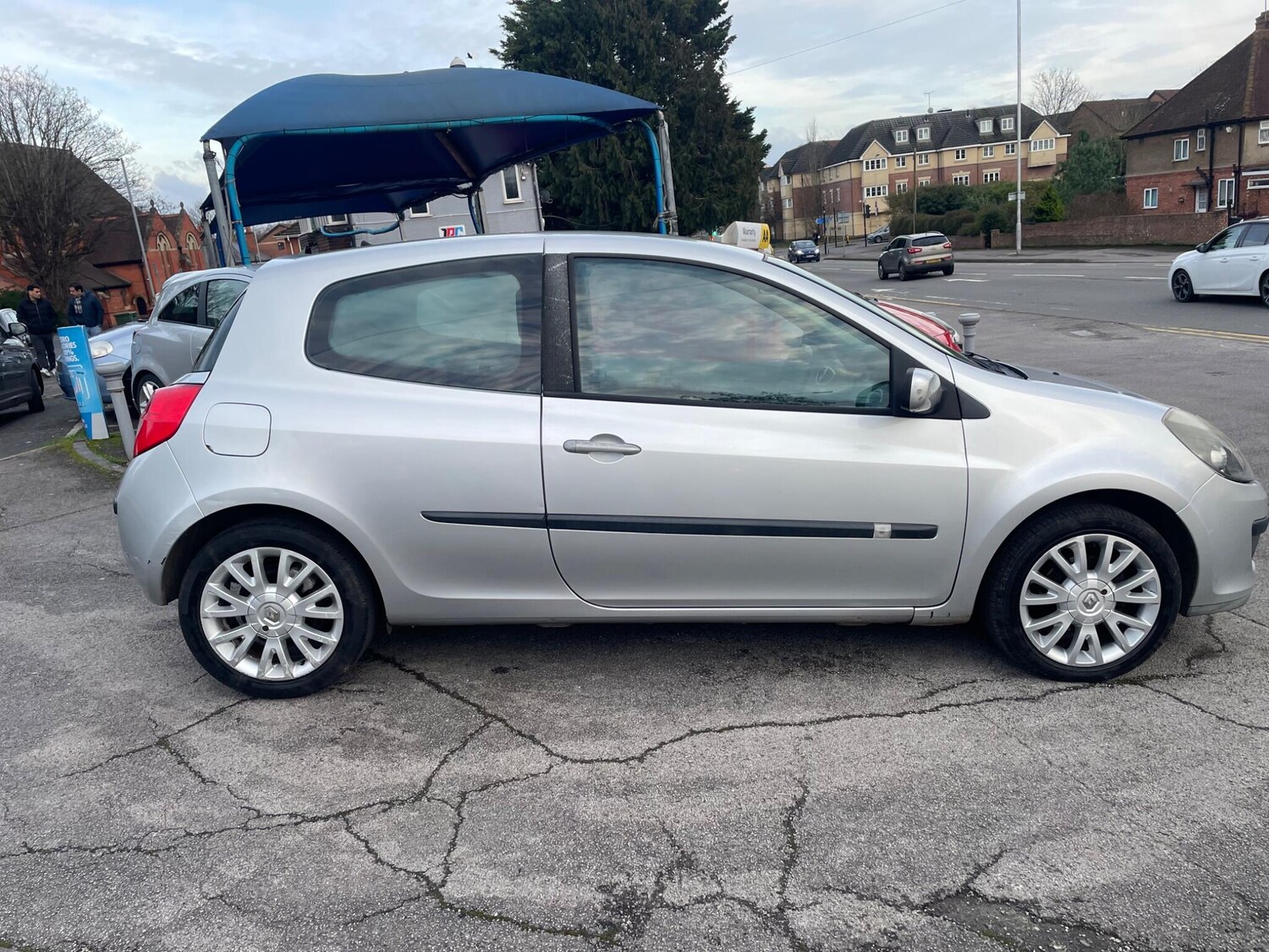 Used Renault Clio for sale - 77496251: Photo 10