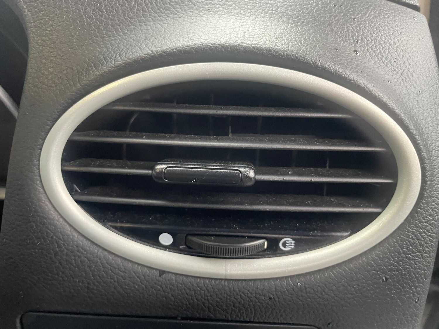 Used Ford Focus 2011 for sale - 77331006: Photo 32