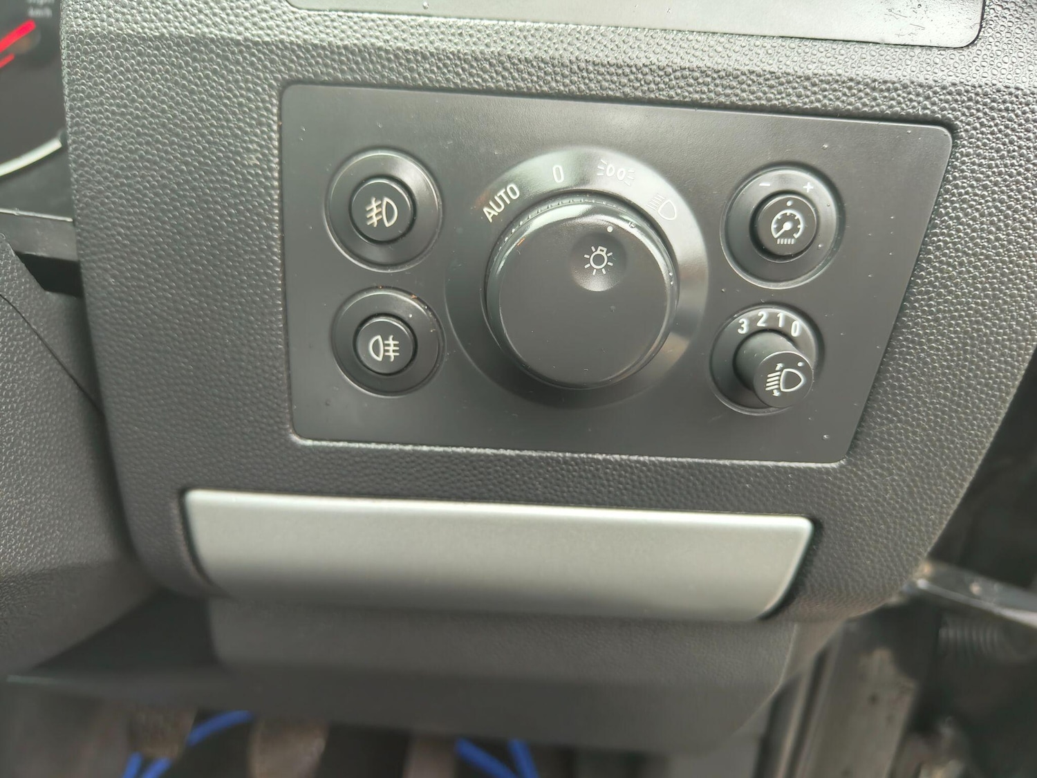 Used Vauxhall Zafira 2013 for sale - 77203831: Photo 27