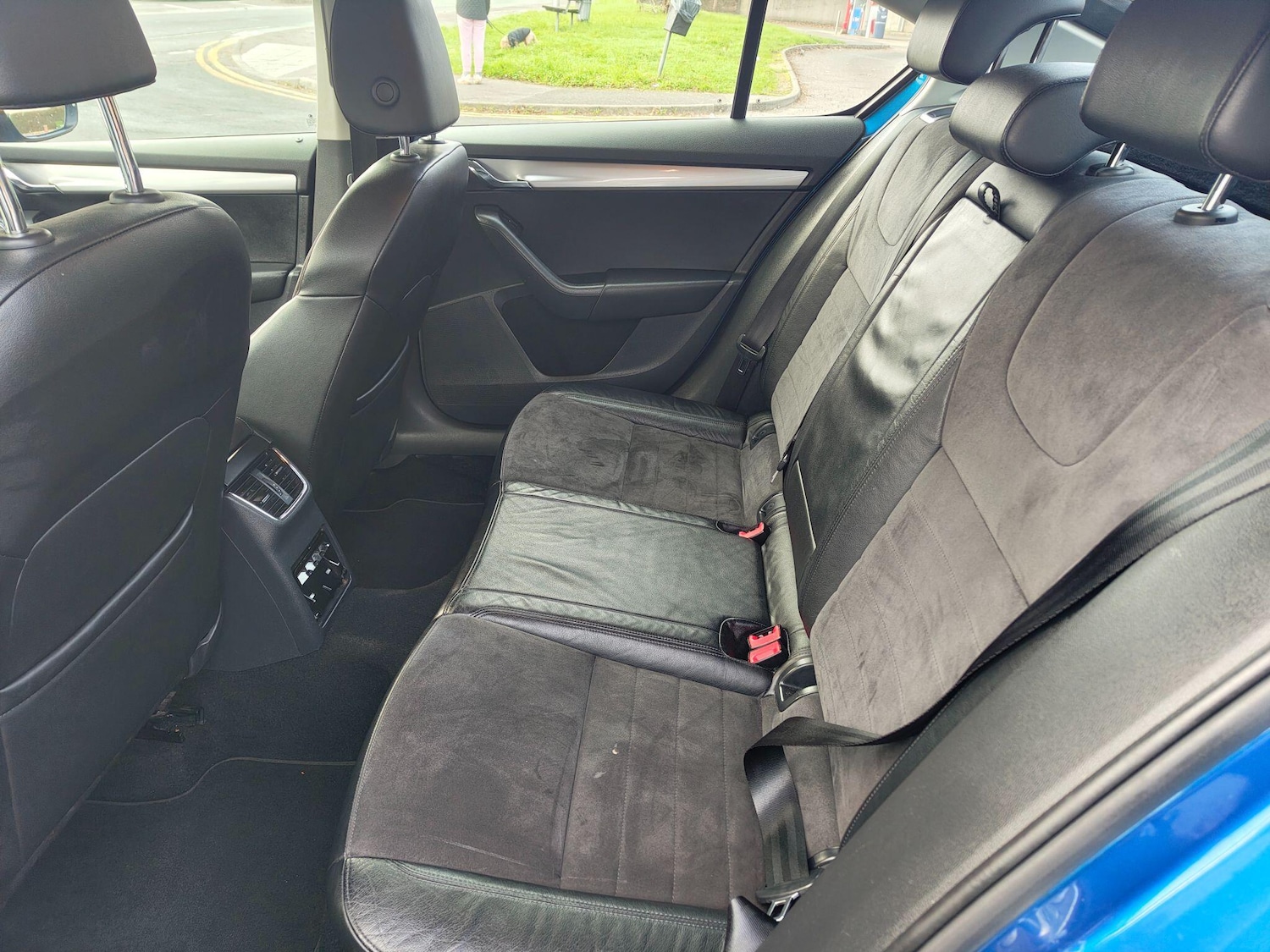 Used Skoda Octavia 2015 for sale - 77074785: Photo 42